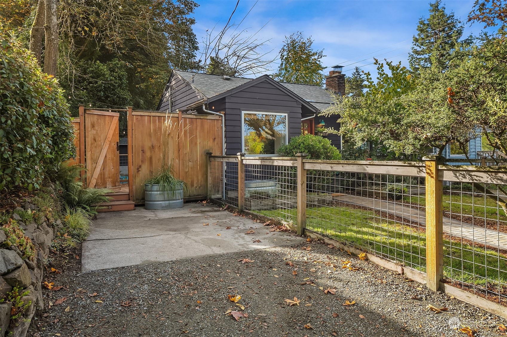 3007 NE 95th Street