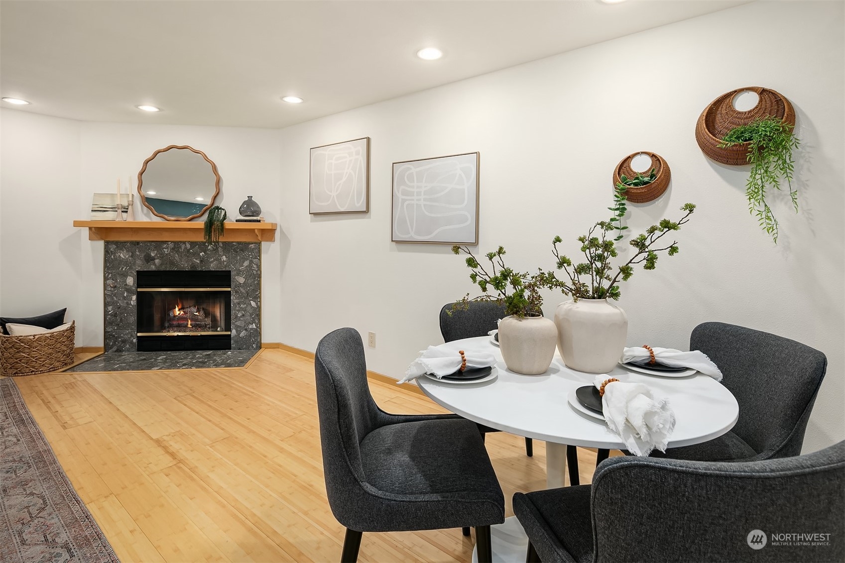1110 W Howe Street Unit: 202
