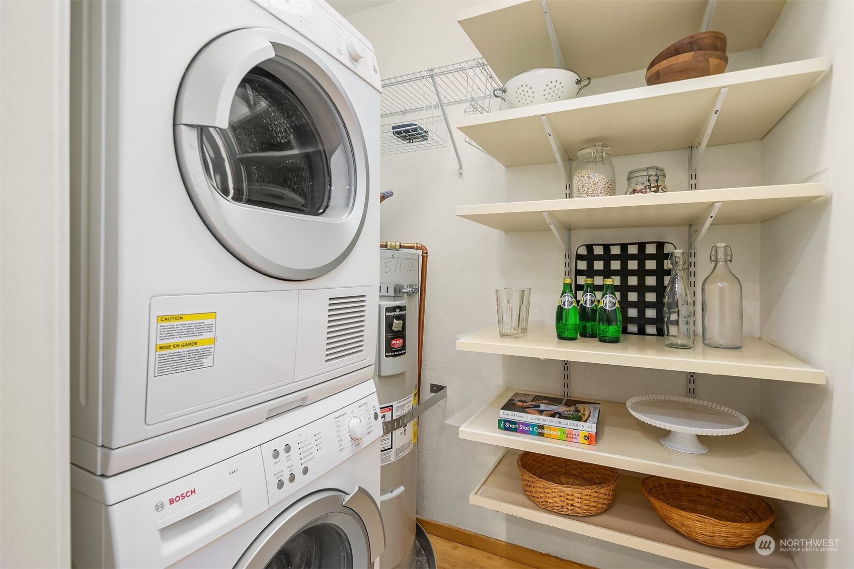 1110 W Howe Street Unit: 202