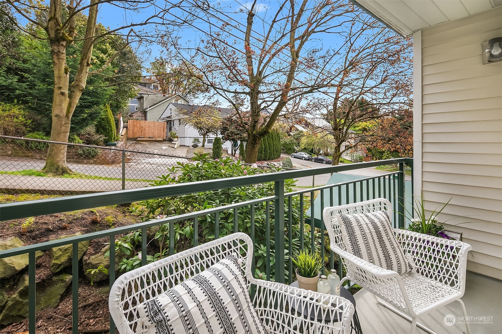 1110 W Howe Street Unit: 202