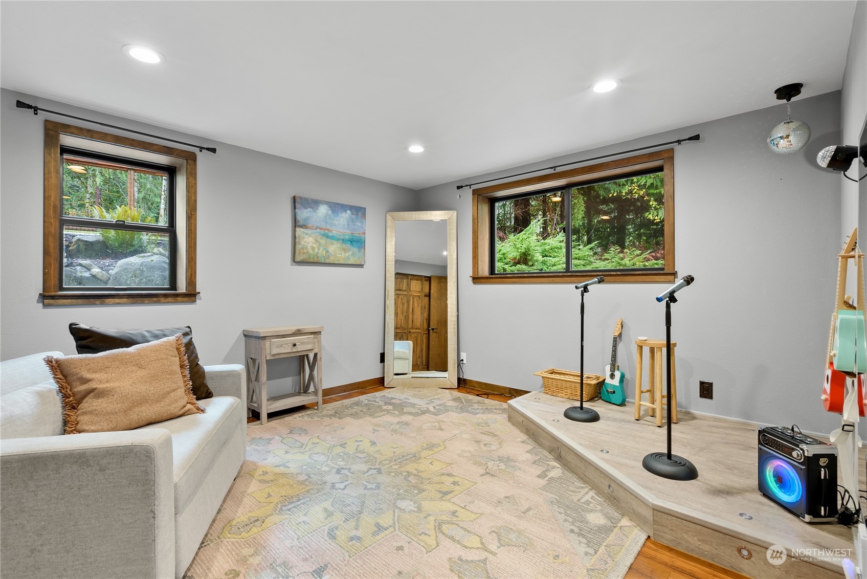 9053 Kaija Lane