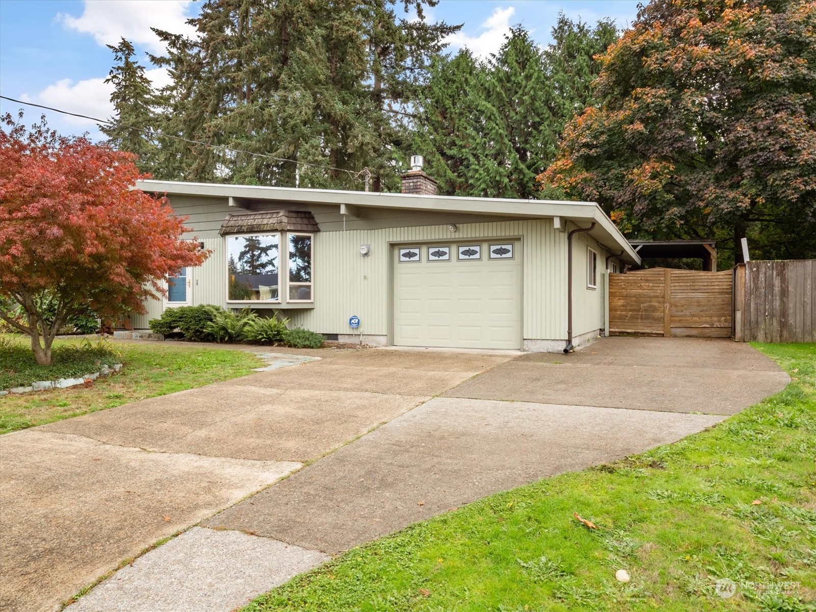 3815 S 305th Place