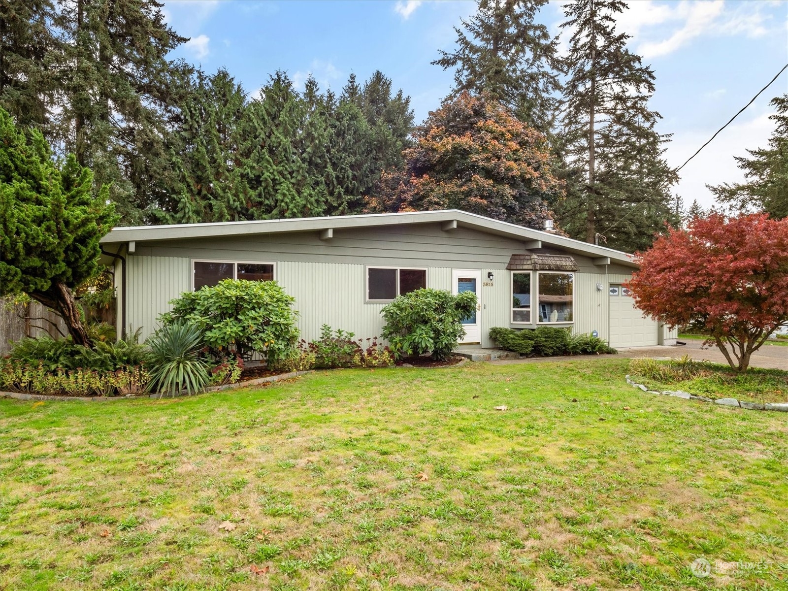 3815 S 305th Place