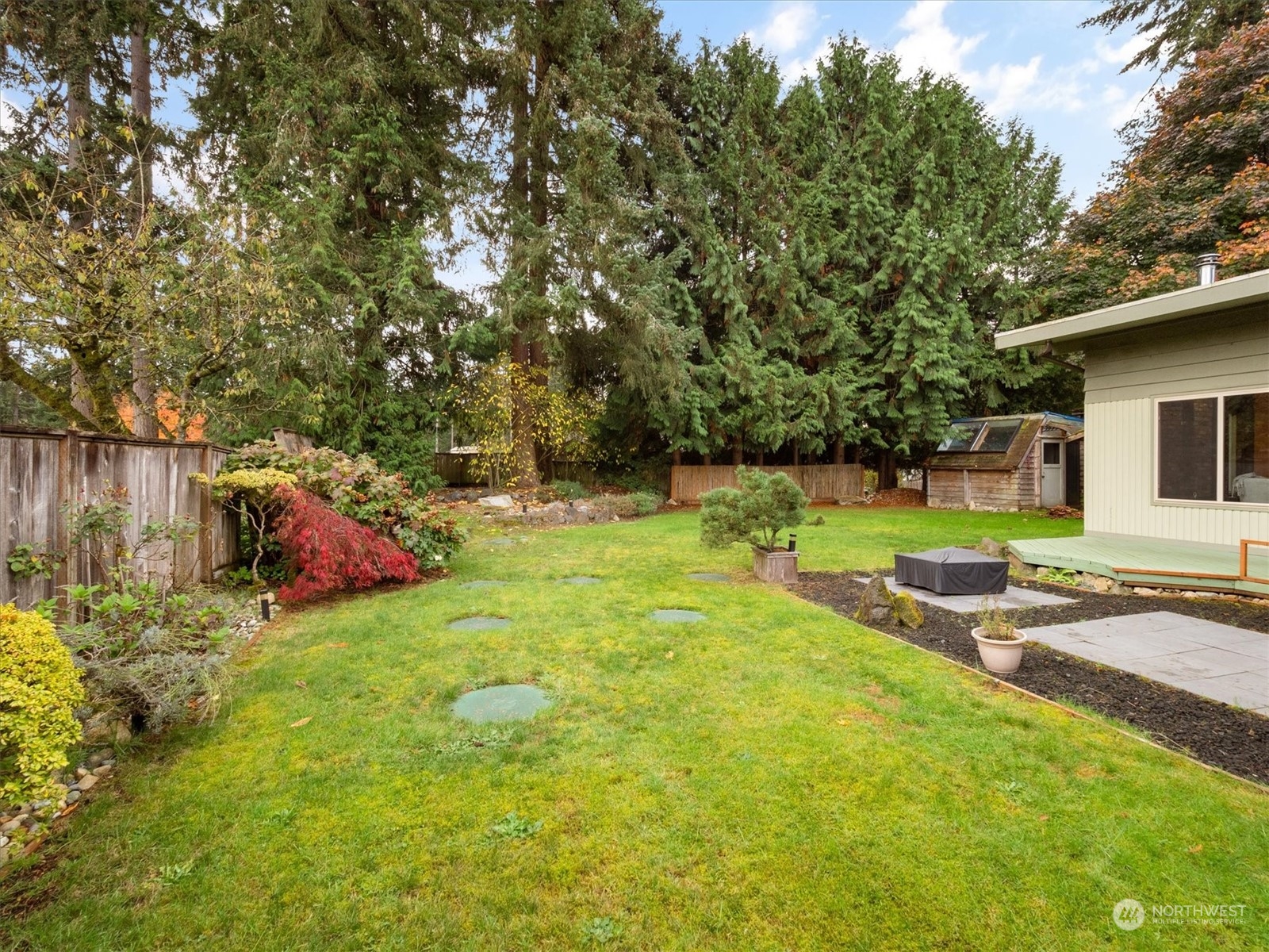 3815 S 305th Place