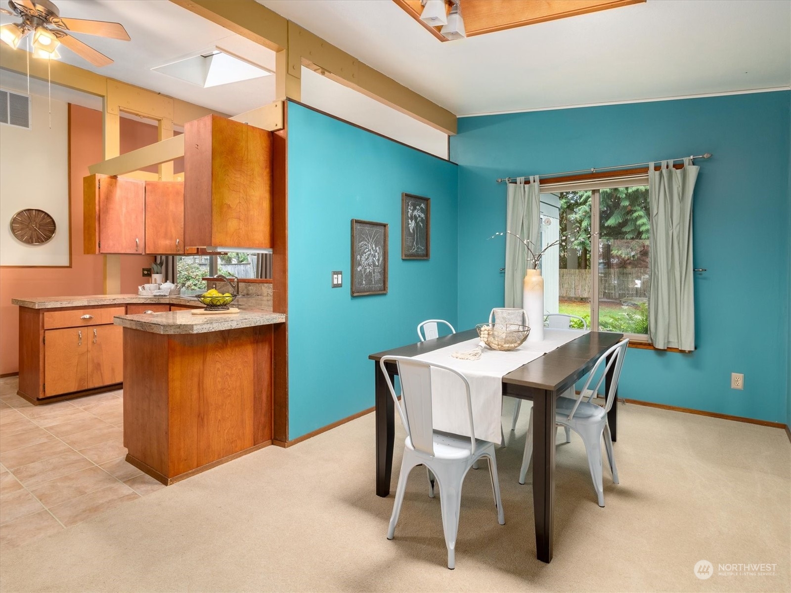 3815 S 305th Place