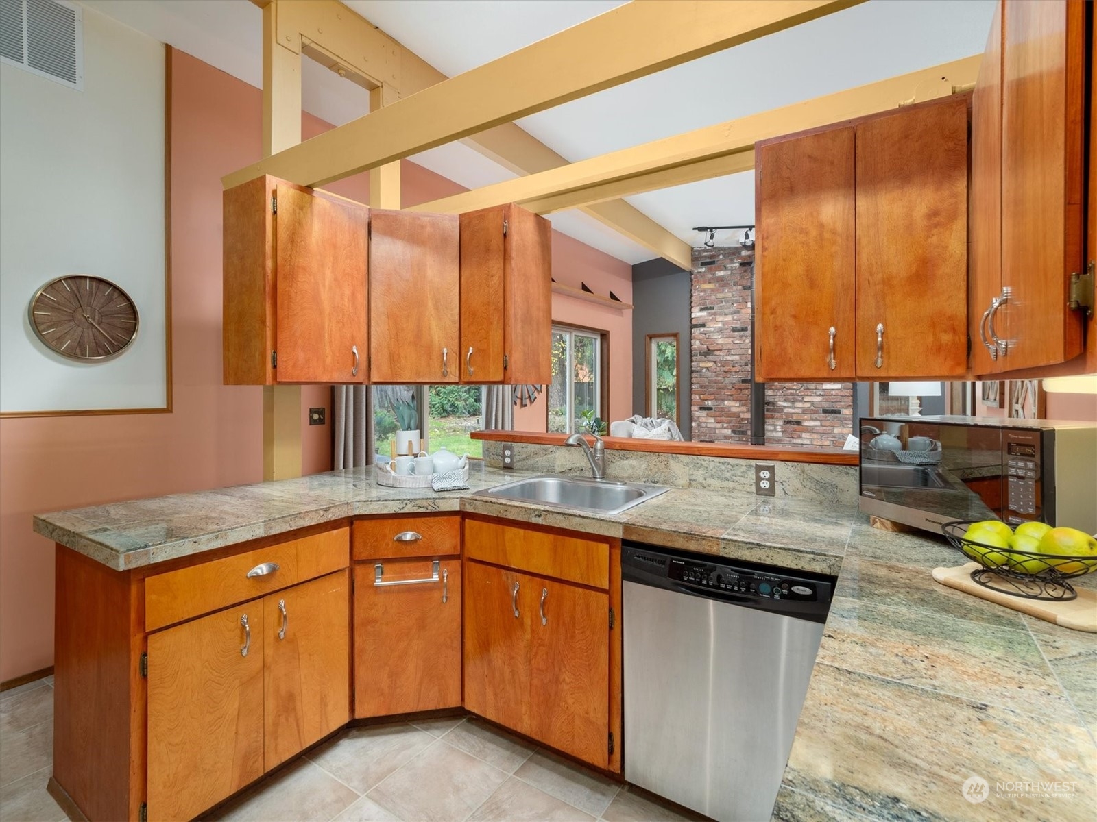 3815 S 305th Place