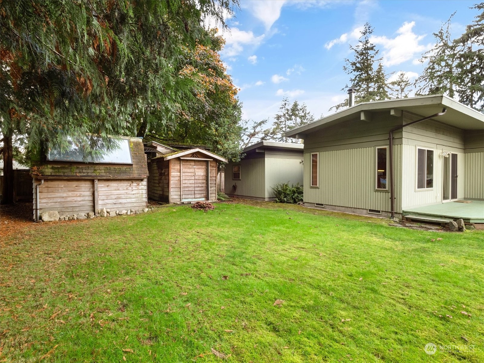 3815 S 305th Place