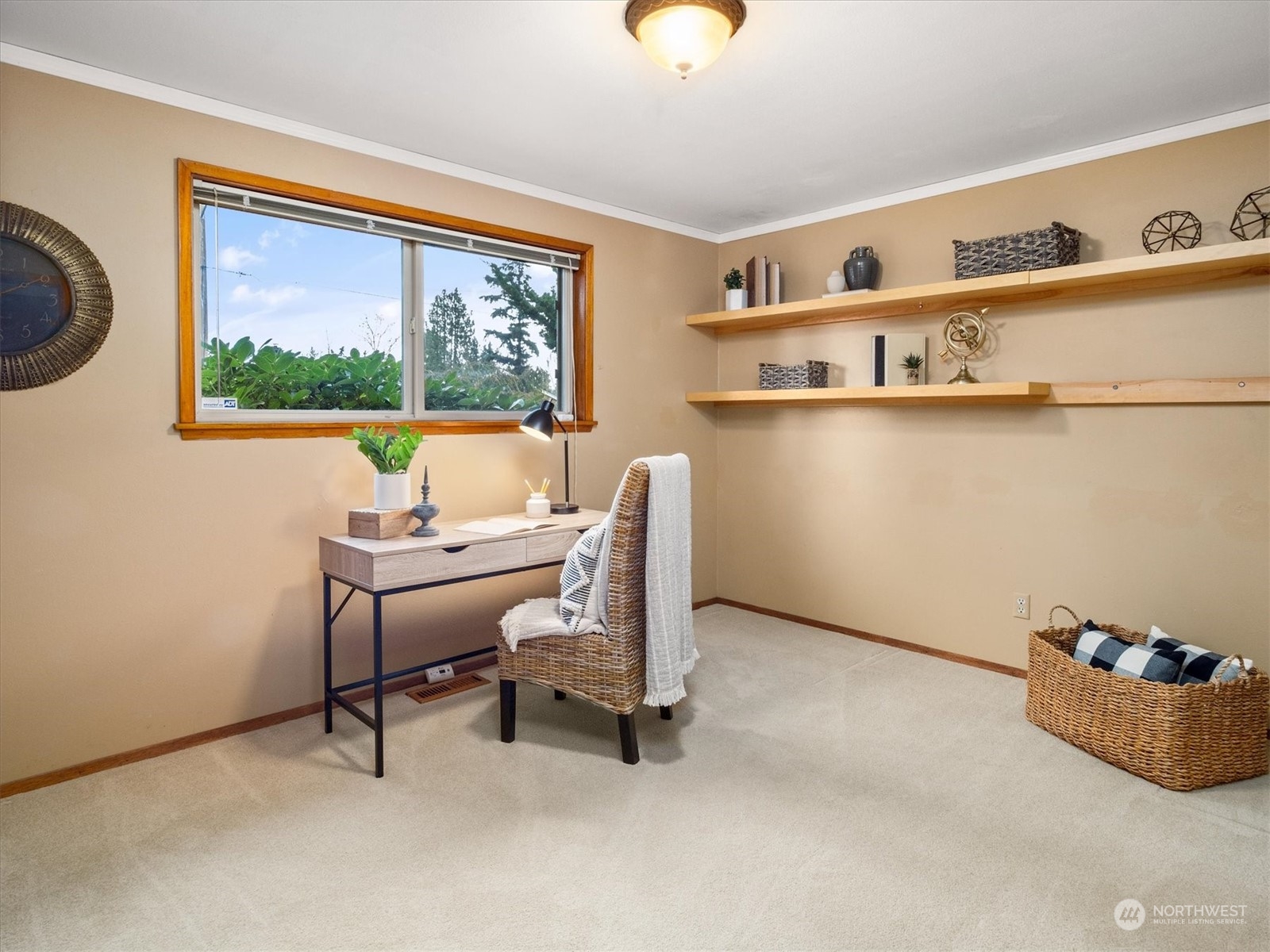 3815 S 305th Place