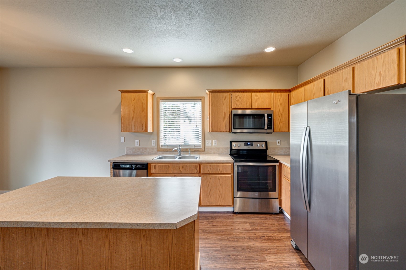 2609 NE 105 Court