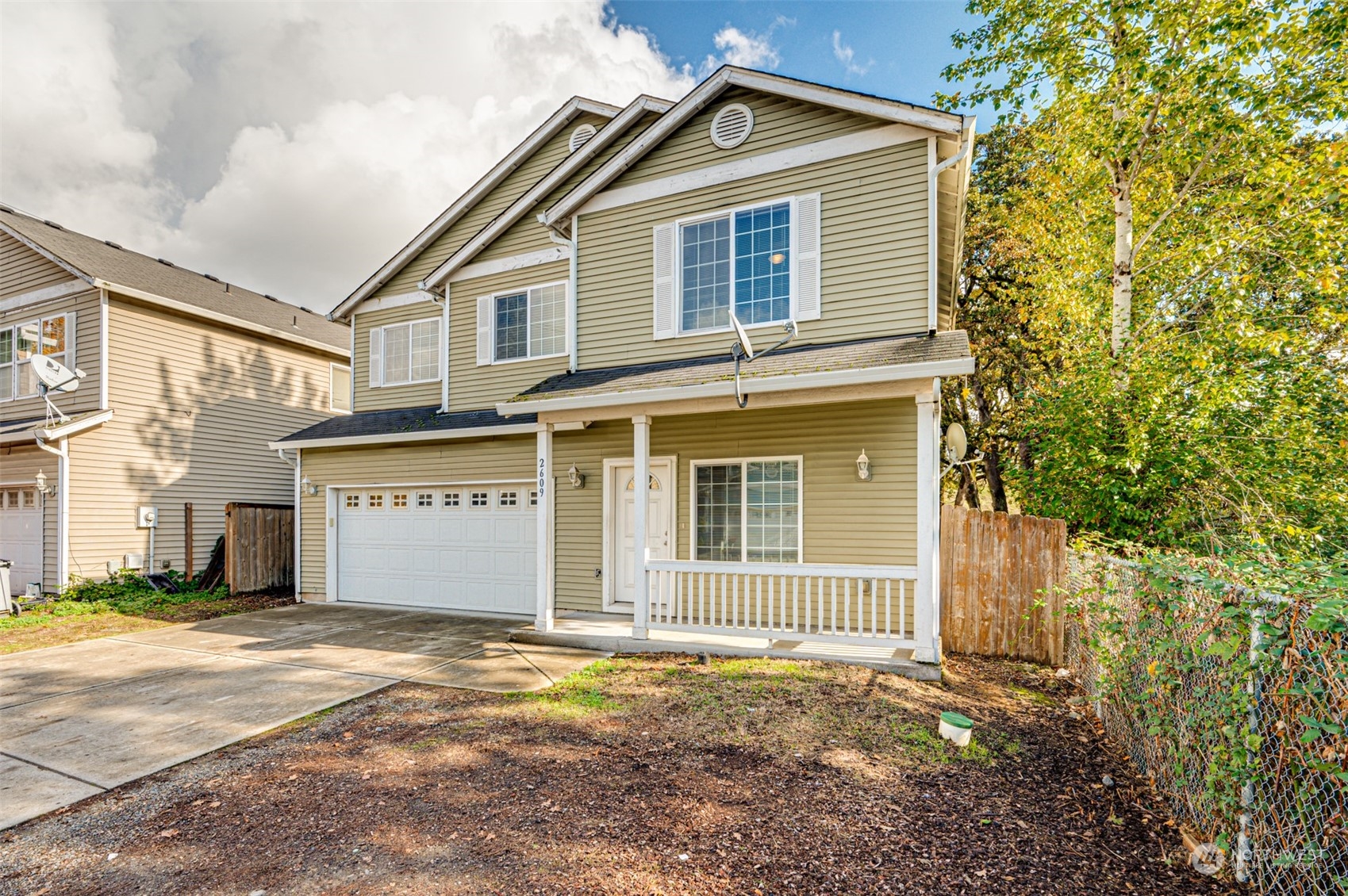 2609 NE 105 Court