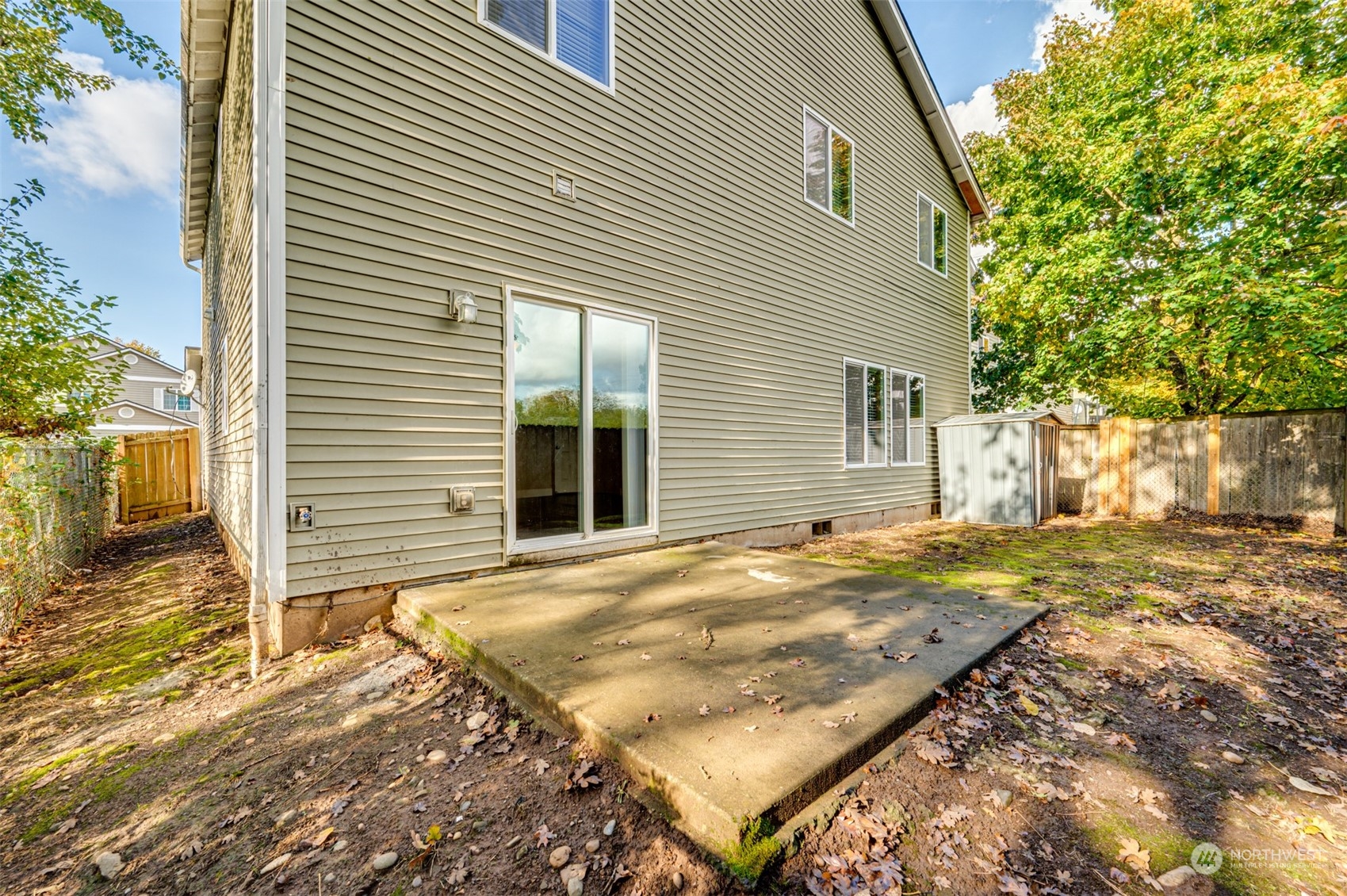 2609 NE 105 Court