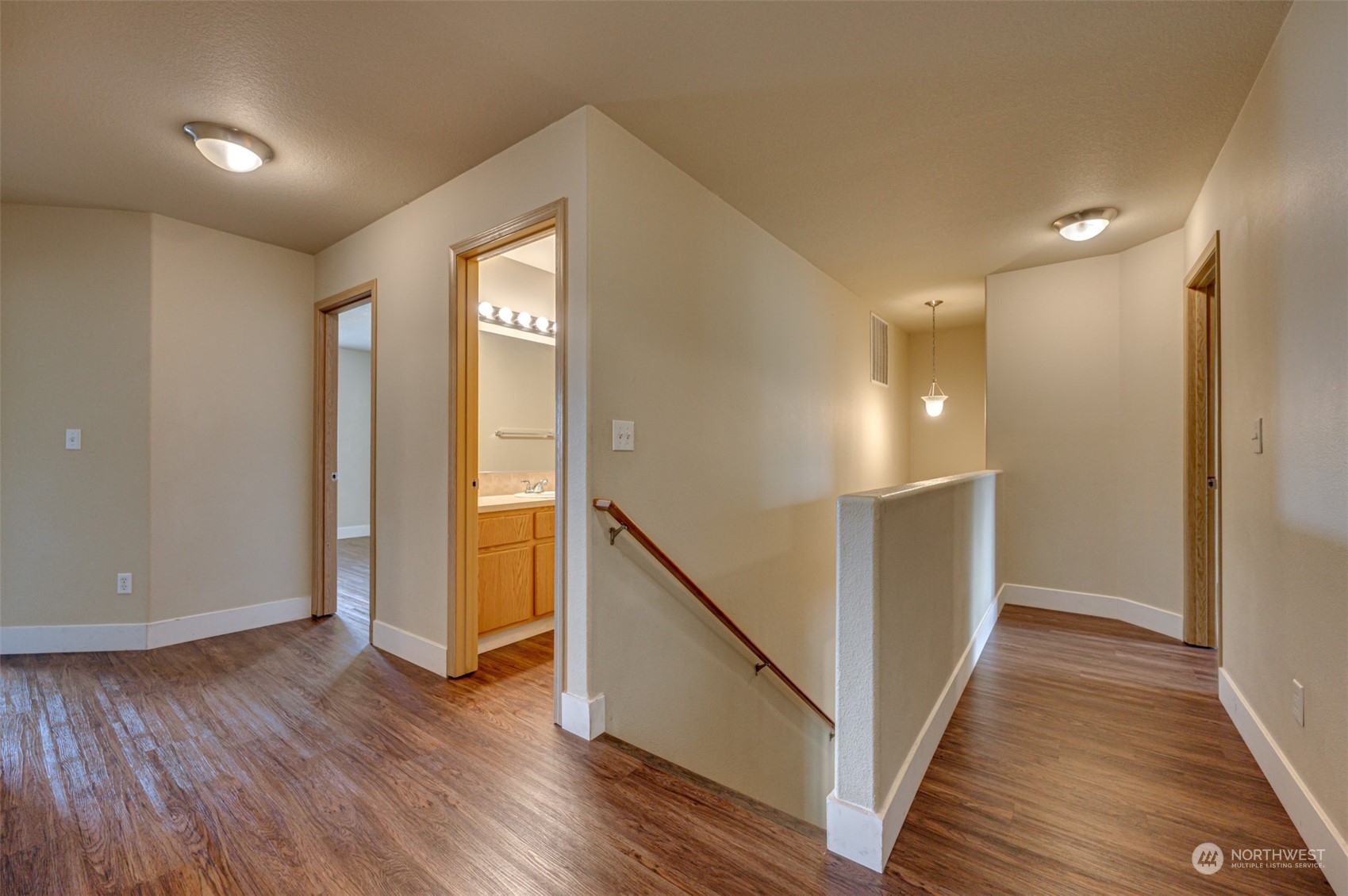 2609 NE 105 Court