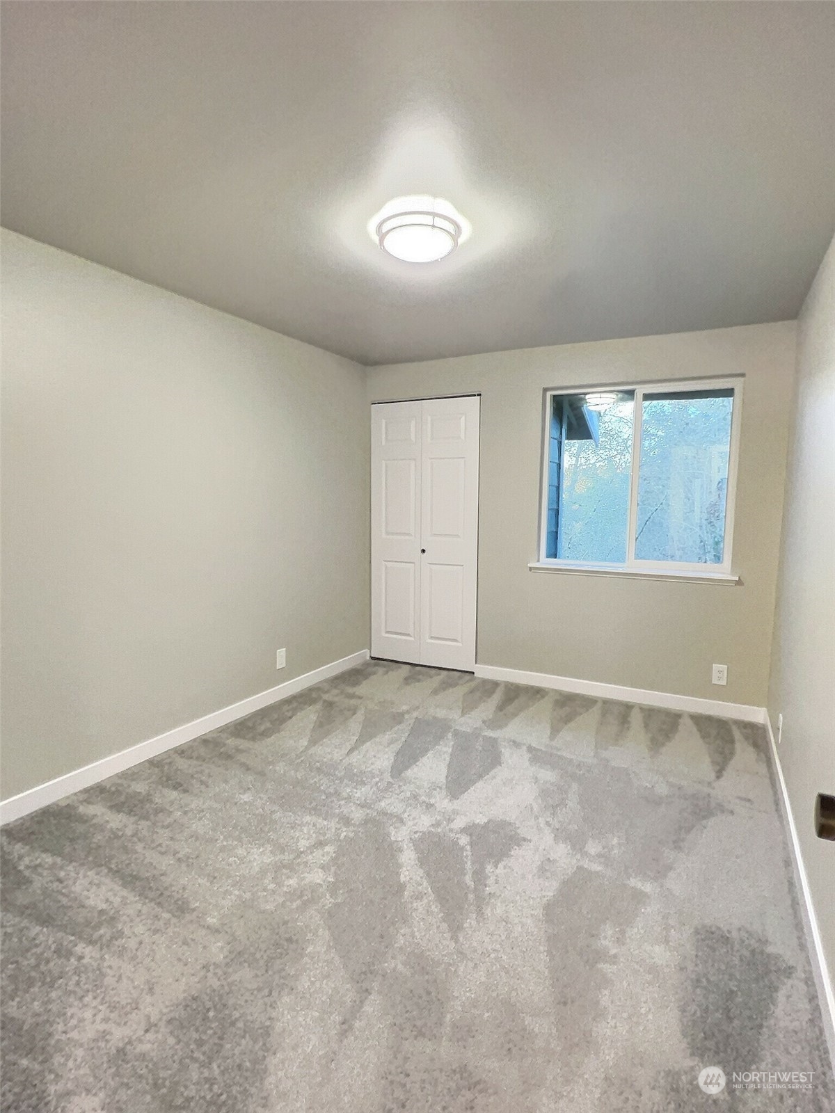20198 Viking Crest Loop NE