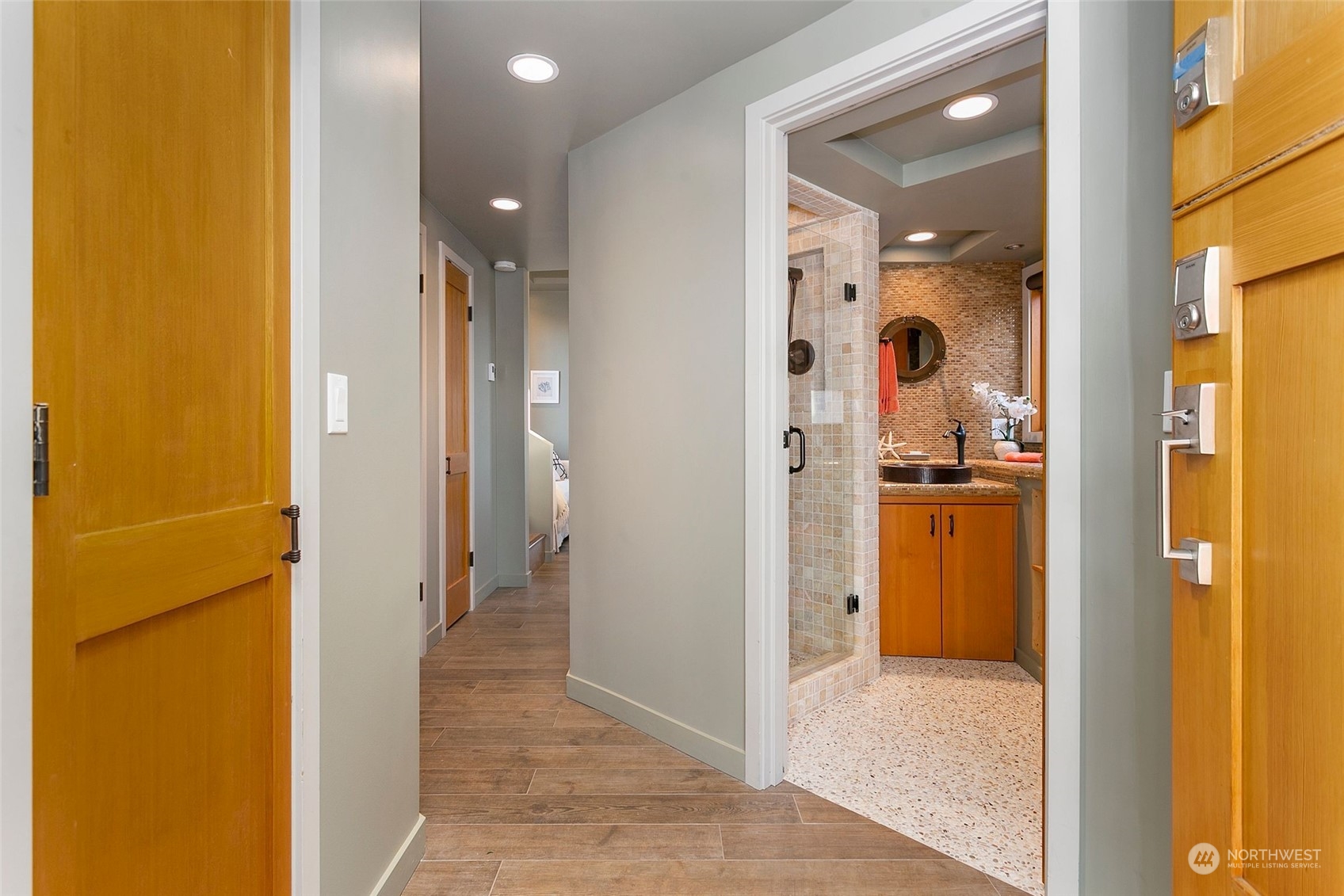 2401 N Northlake Way Unit: G7