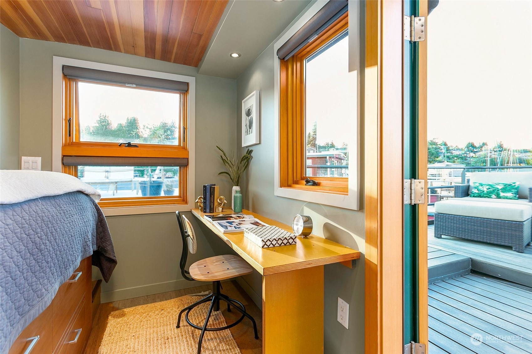 2401 N Northlake Way Unit: G7