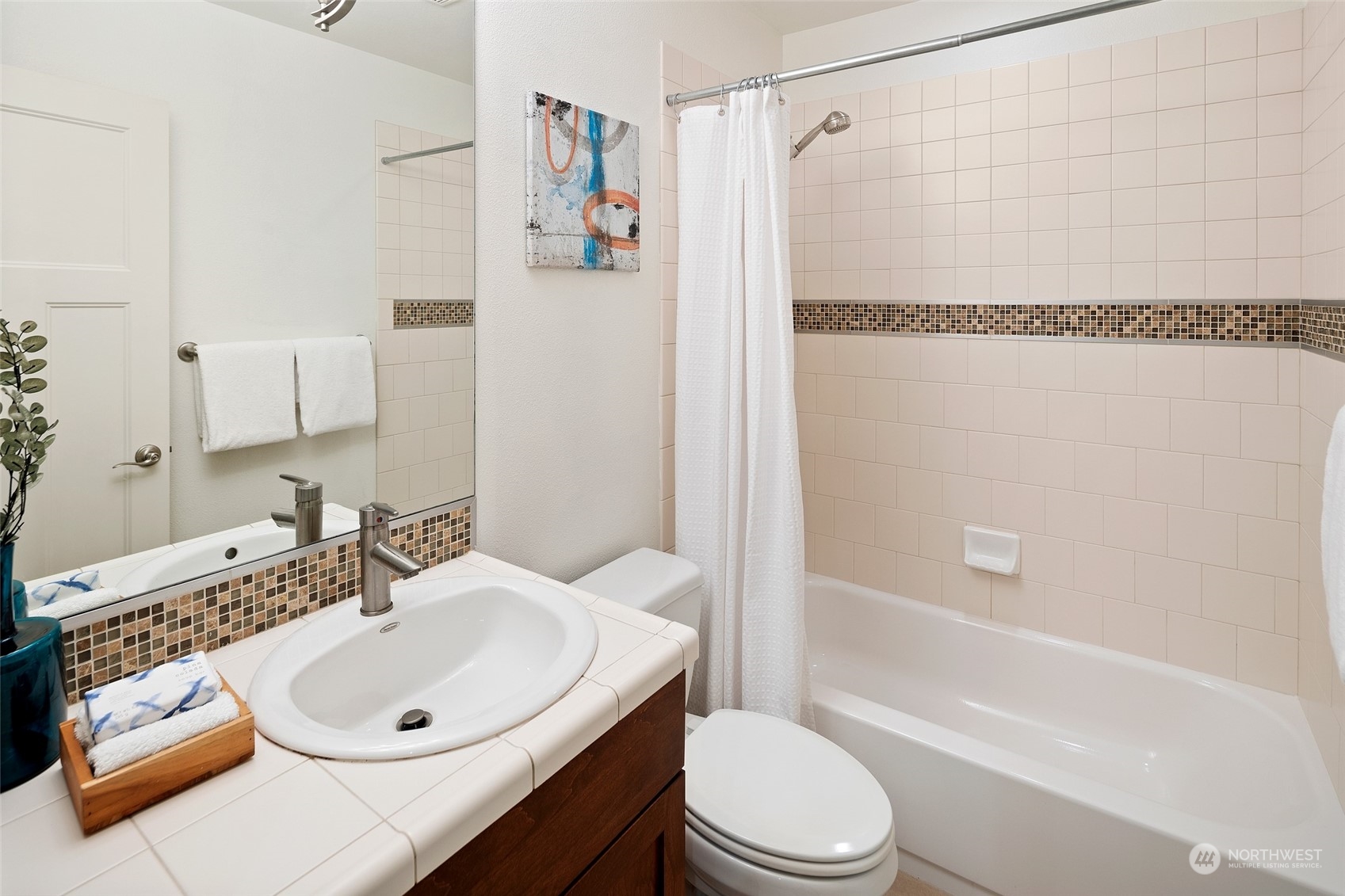 729 16th Avenue Unit: B