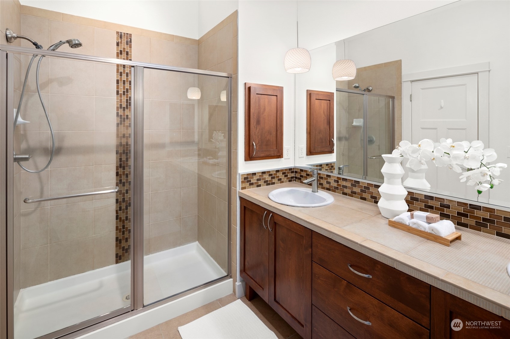 729 16th Avenue Unit: B