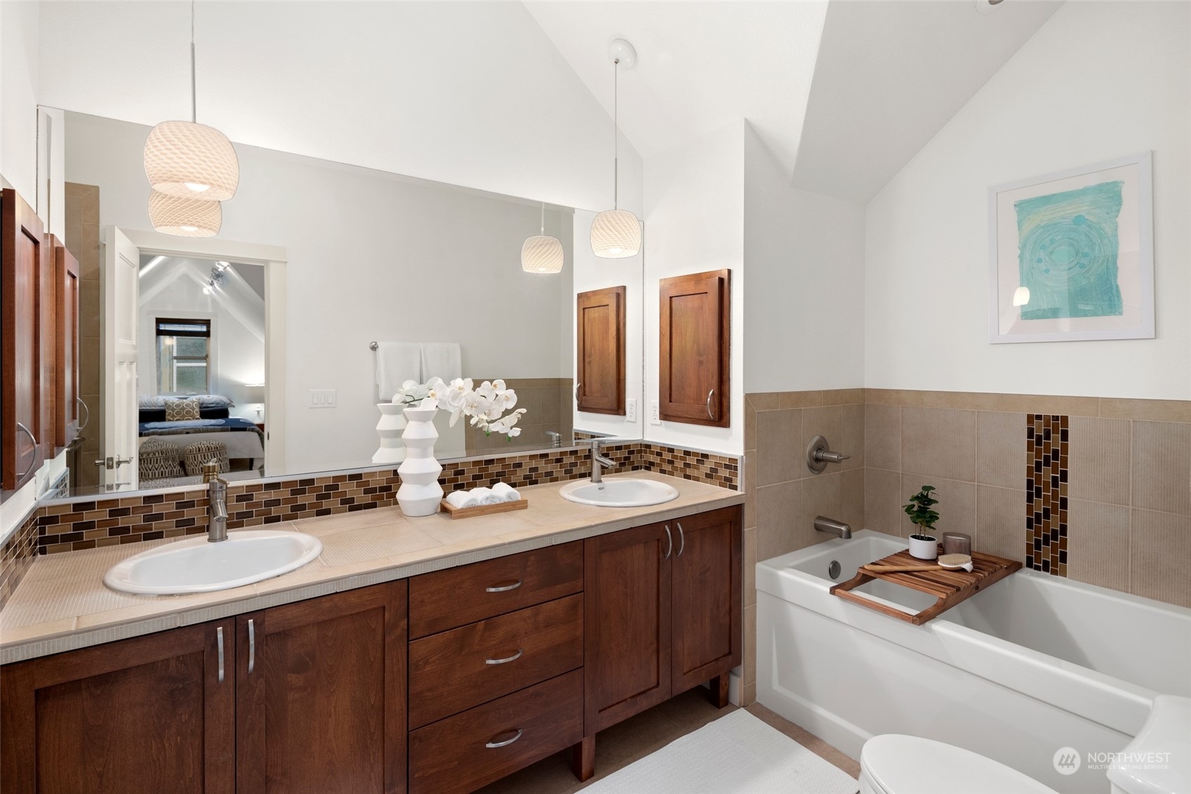 729 16th Avenue Unit: B