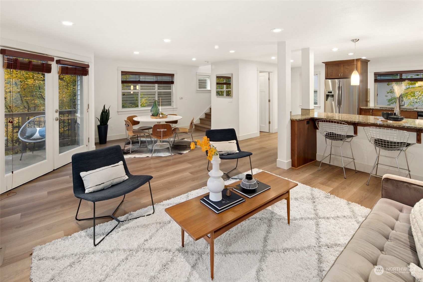 729 16th Avenue Unit: B