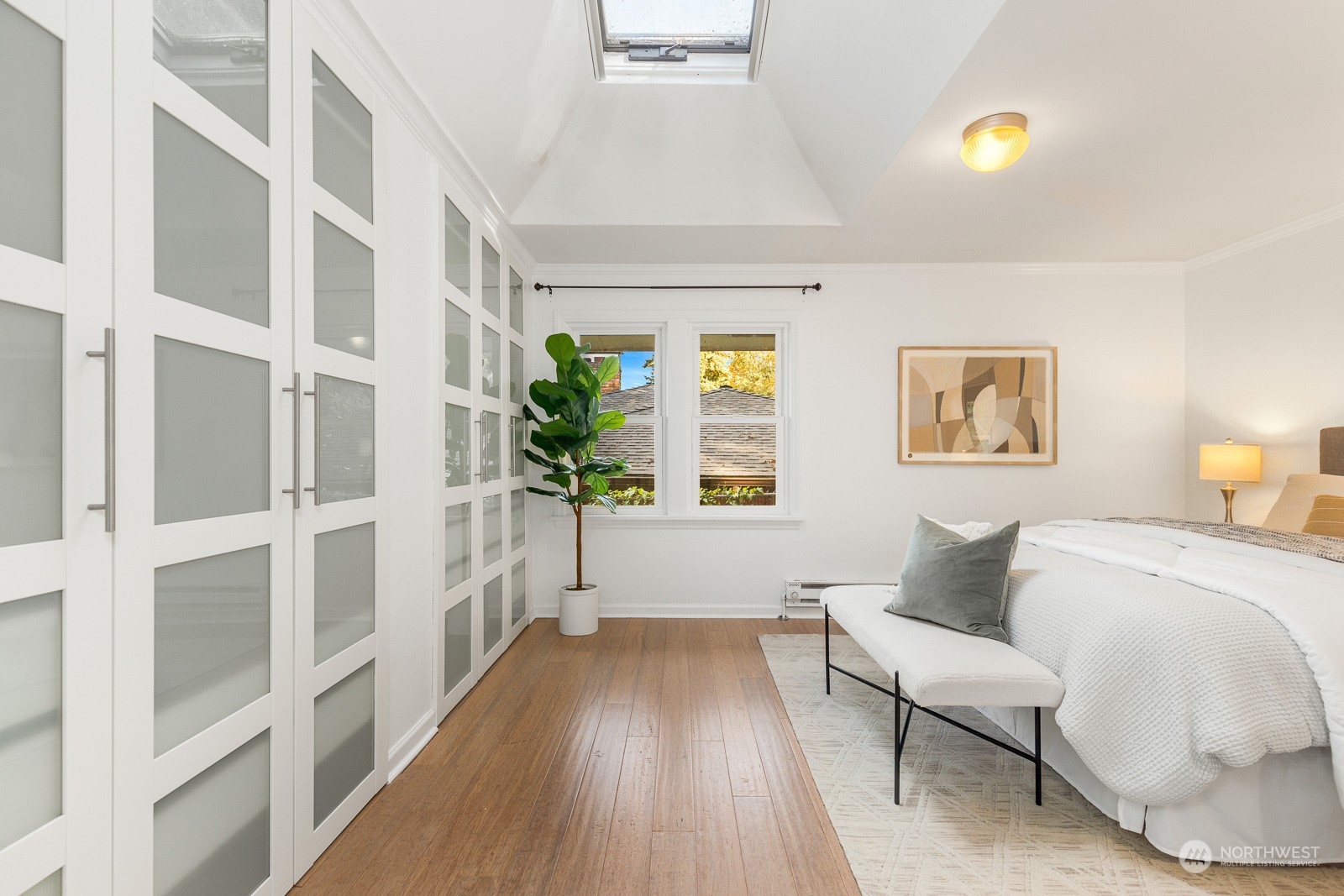 3245 NW Esplanade
