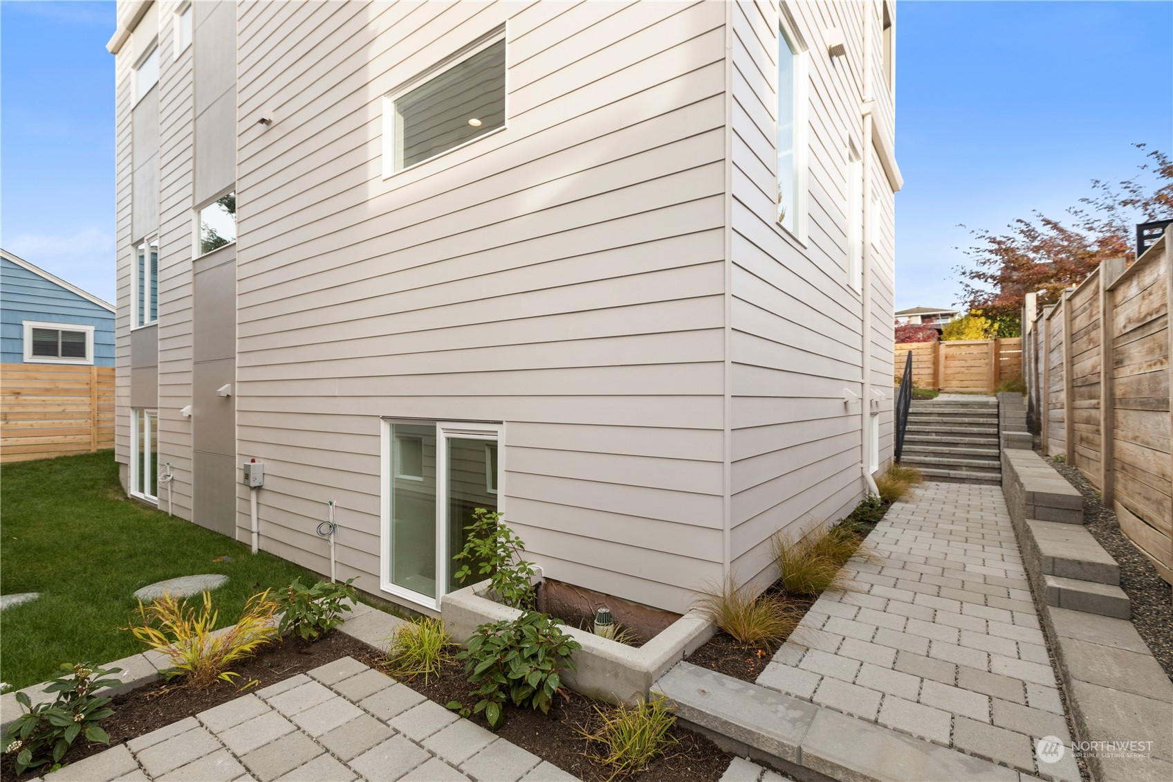4839 B 42nd Avenue SW