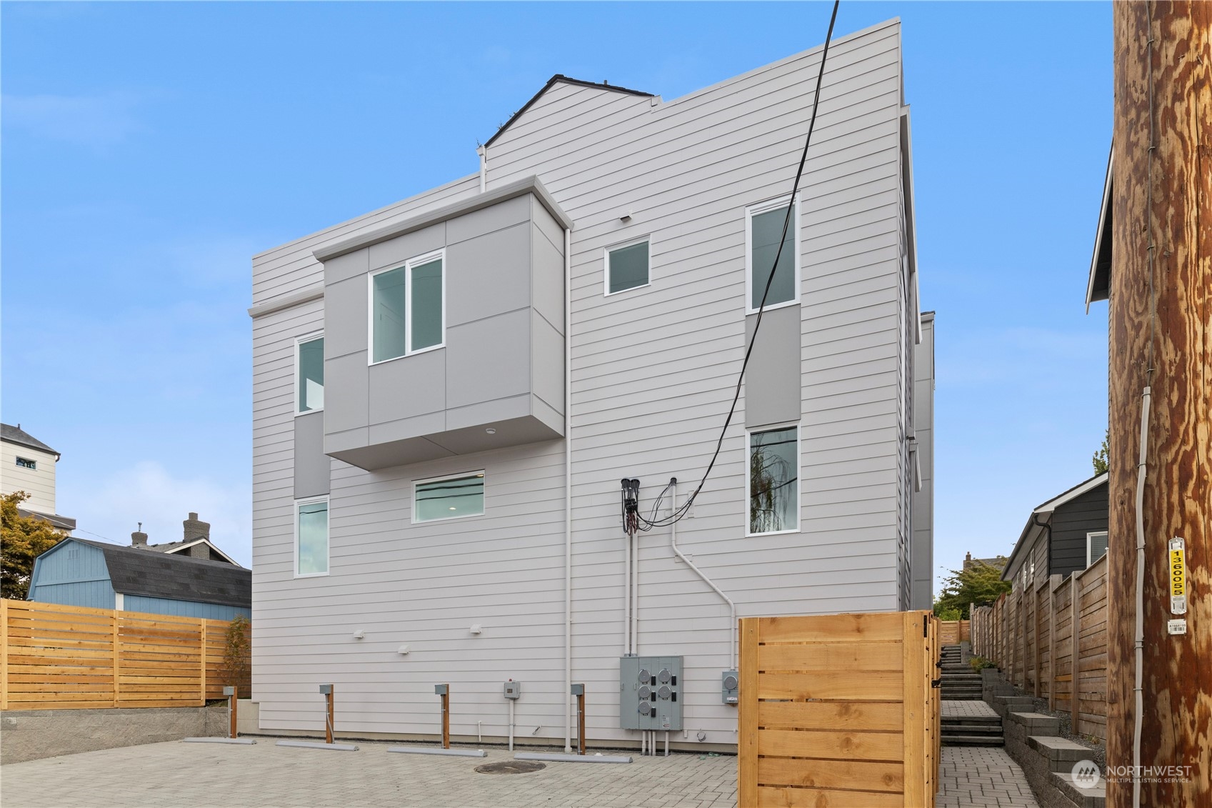 4839 B 42nd Avenue SW
