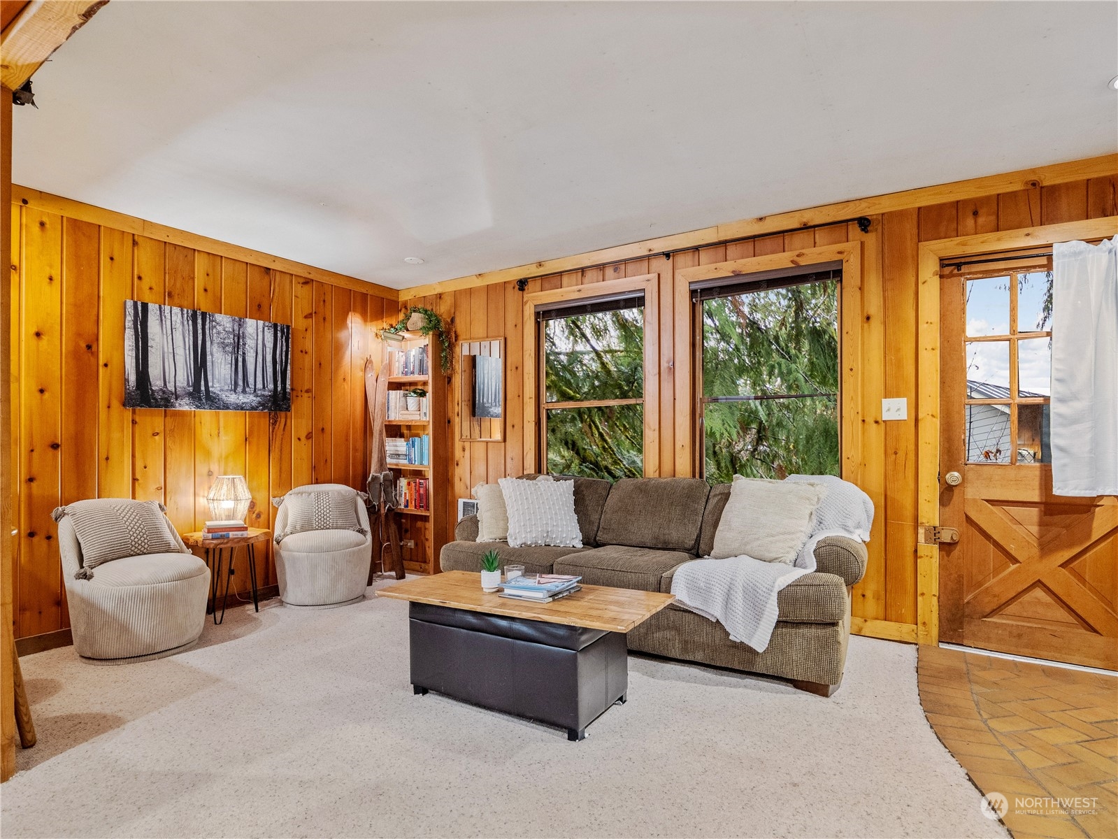 113 3rd Street S