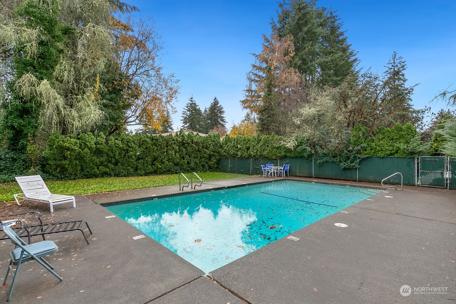 4425 Grandview Drive W Unit: 10B
