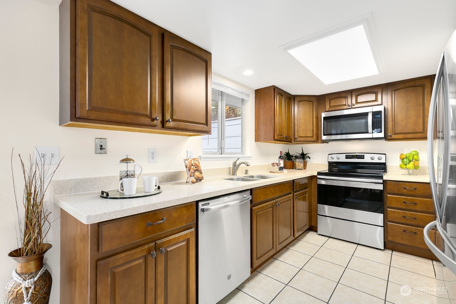 4425 Grandview Drive W Unit: 10B