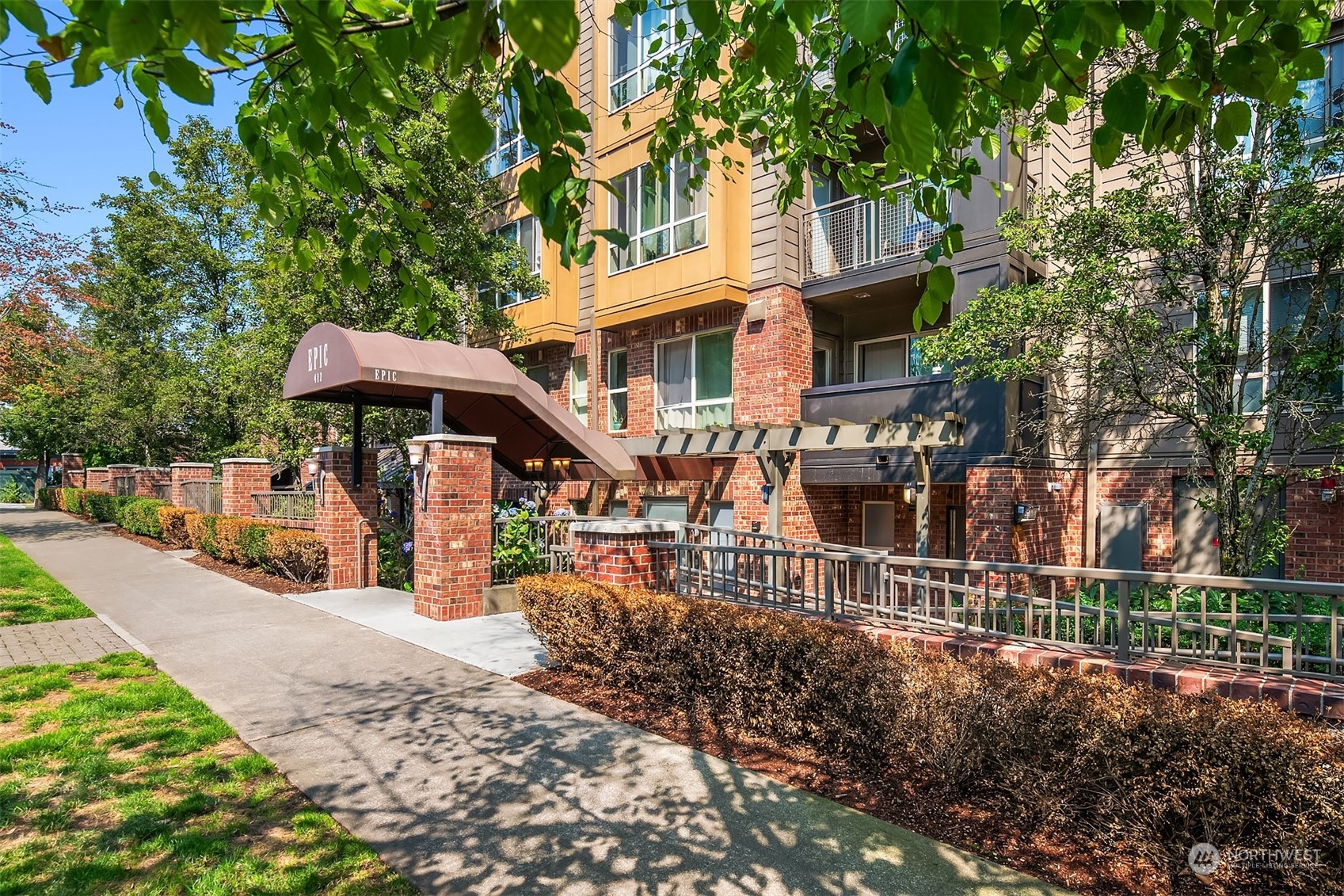 412 11th Avenue Unit: 501