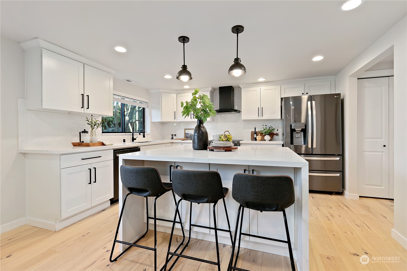305 NE 170th Street