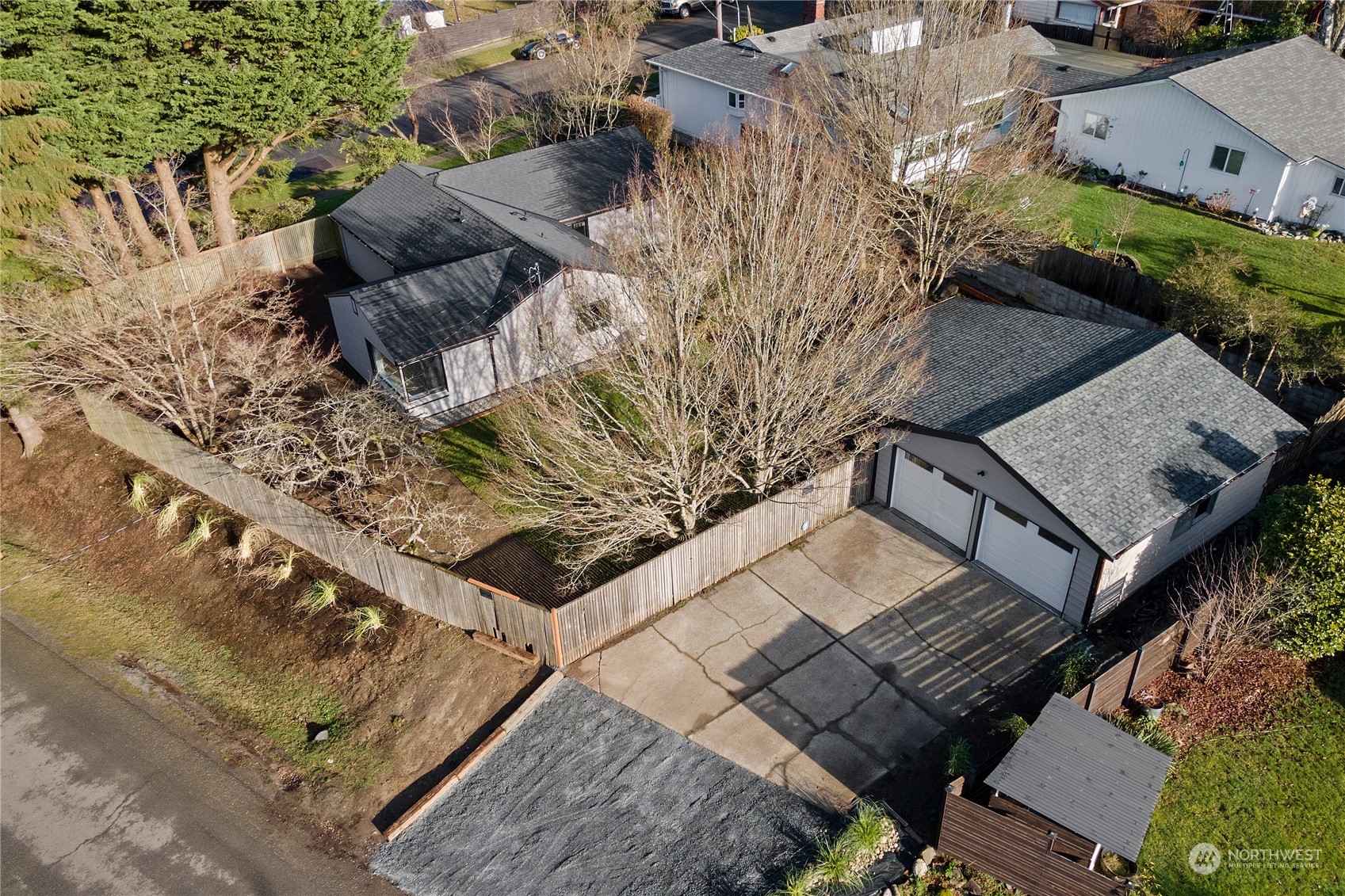305 NE 170th Street