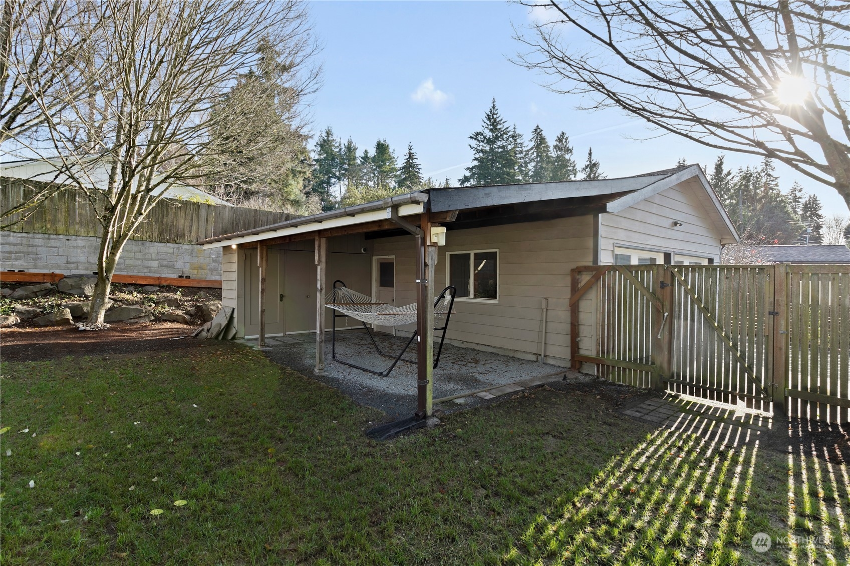 305 NE 170th Street