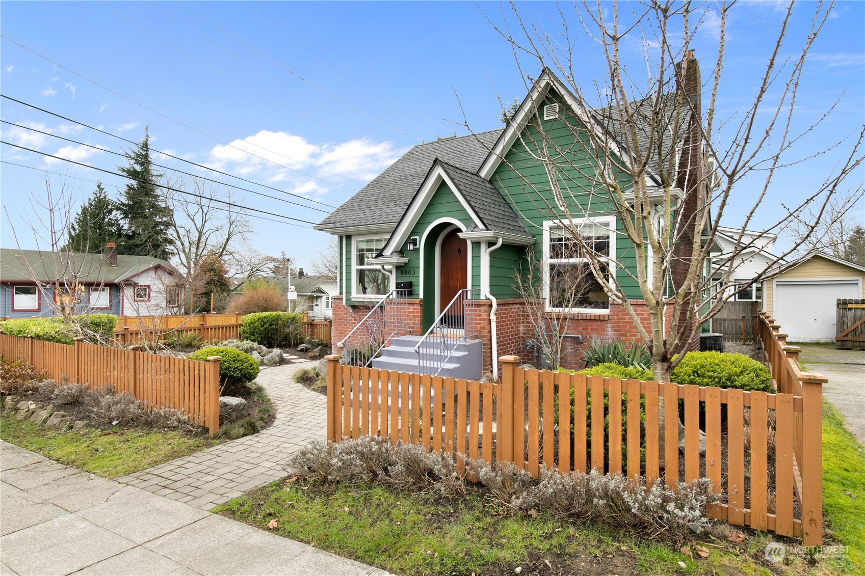8003 5th Avenue NE