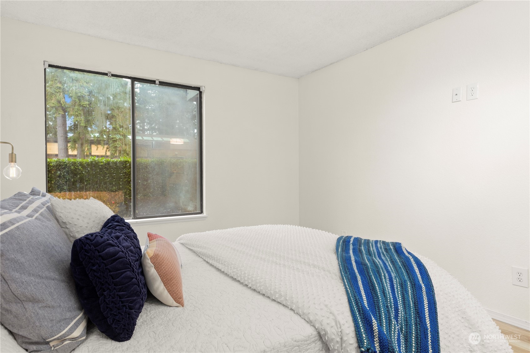 14303 124th Street NE Unit: B14