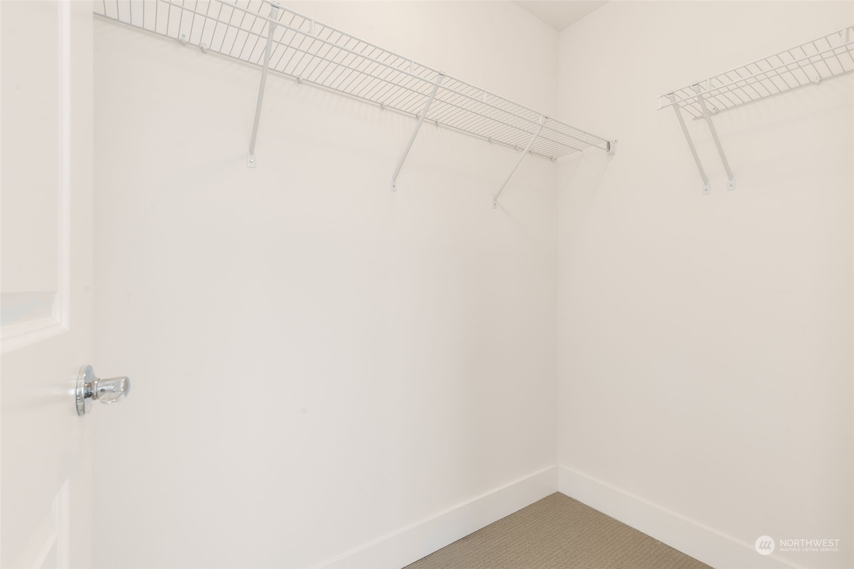 927 W McGraw Street Unit: 38