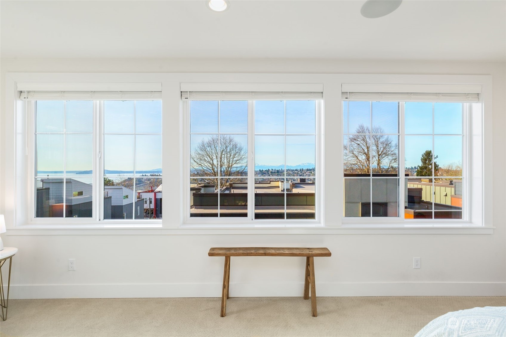 927 W McGraw Street Unit: 38