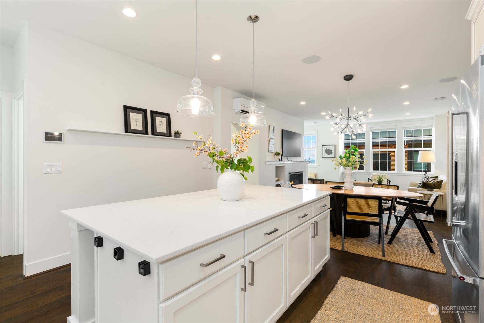 927 W McGraw Street Unit: 38