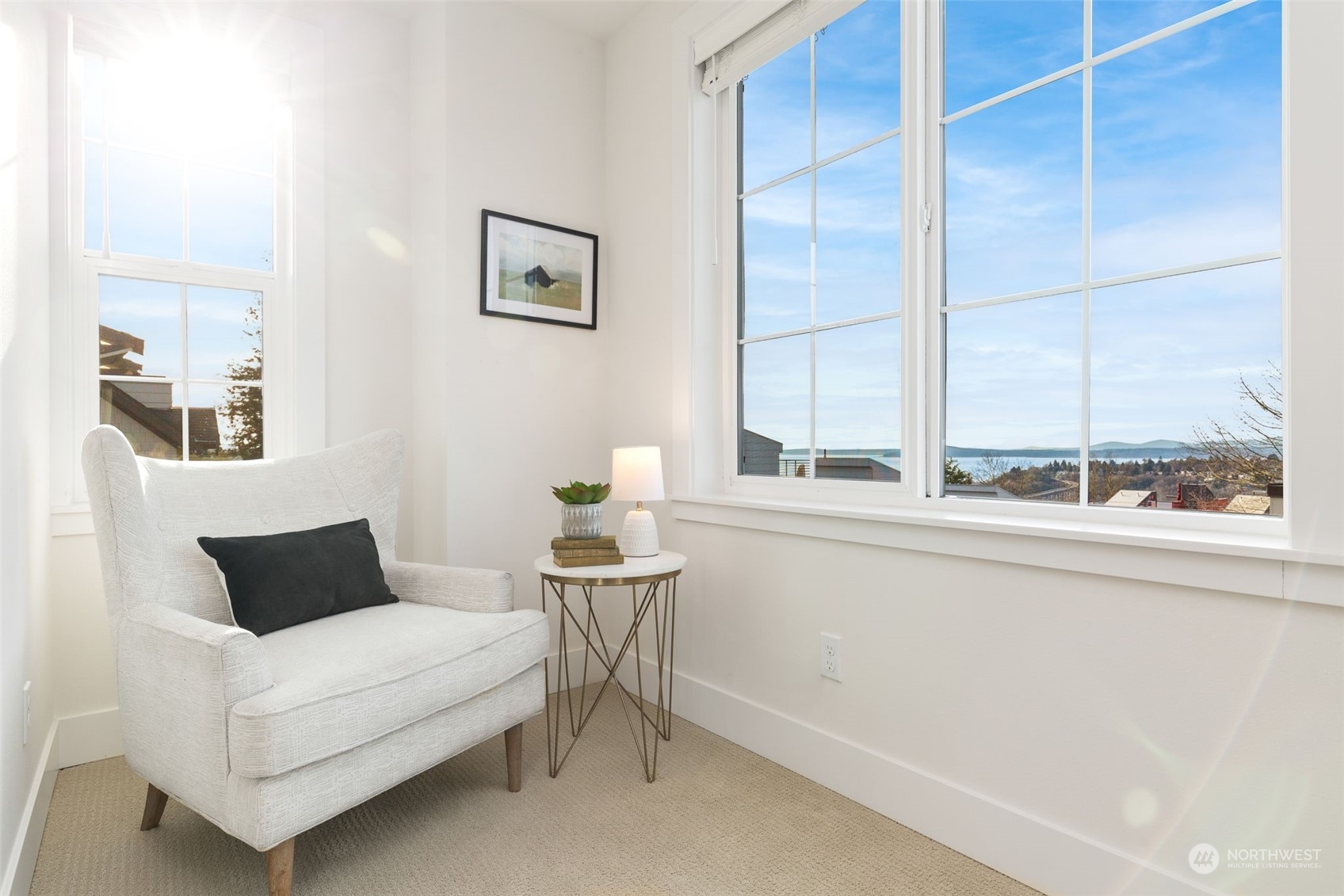 927 W McGraw Street Unit: 38