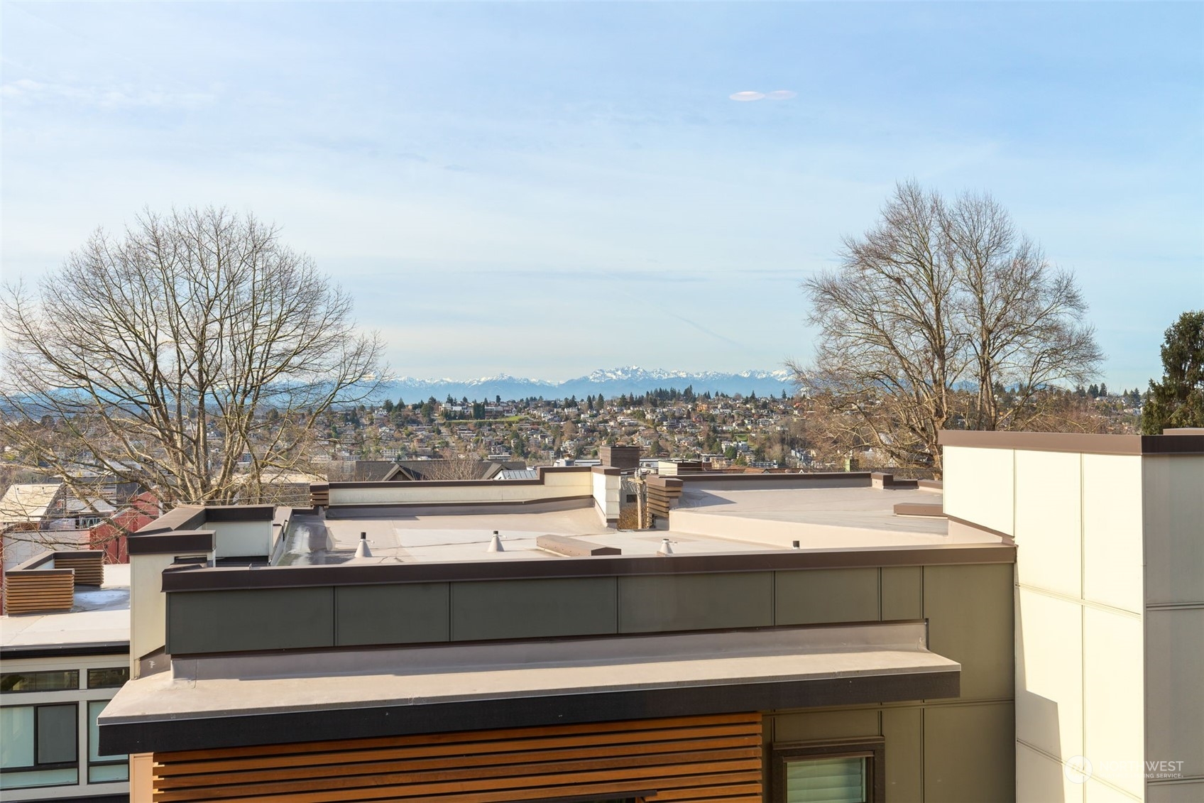 927 W McGraw Street Unit: 38