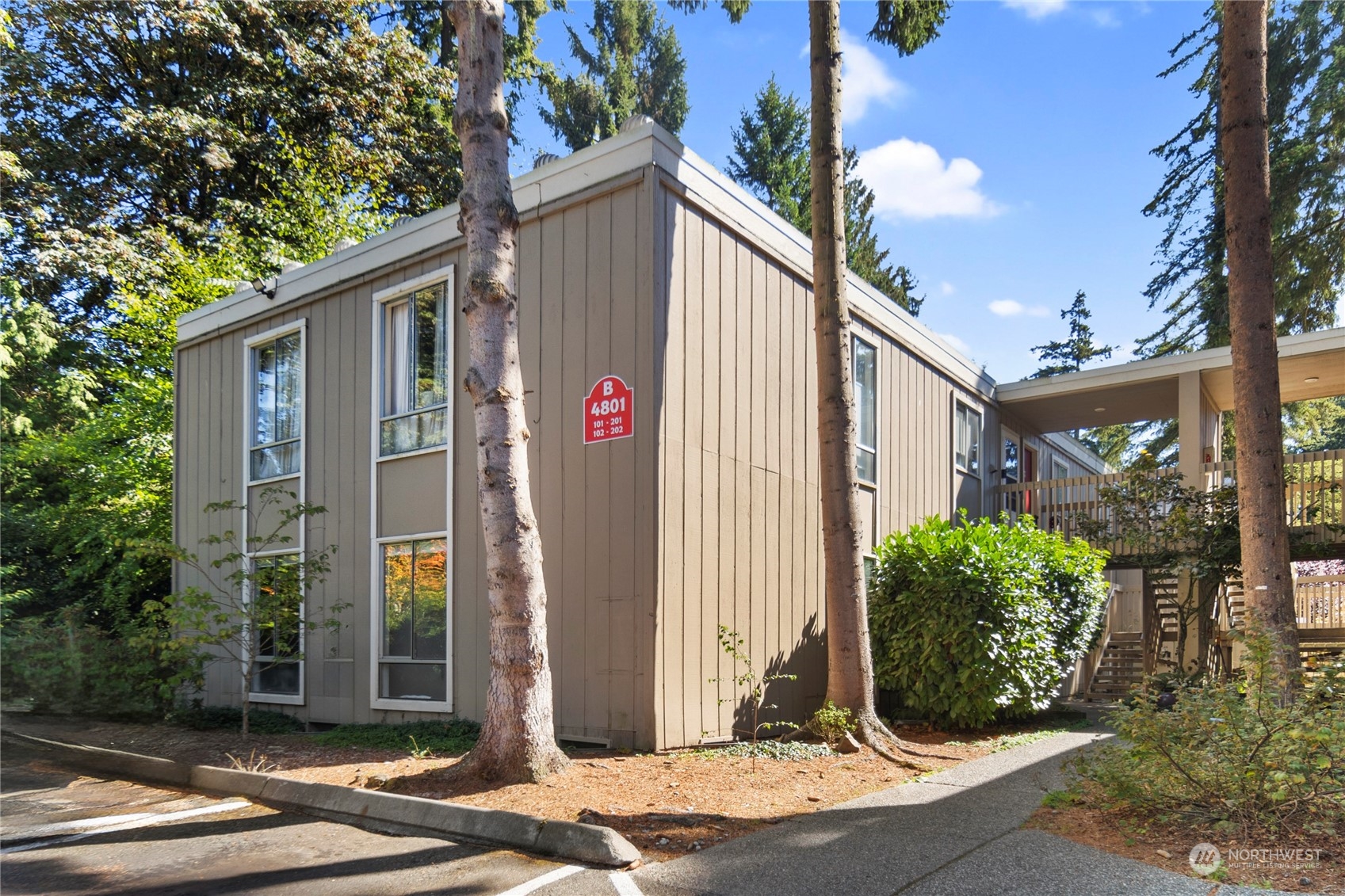 4801 180th Street SW Unit: B101
