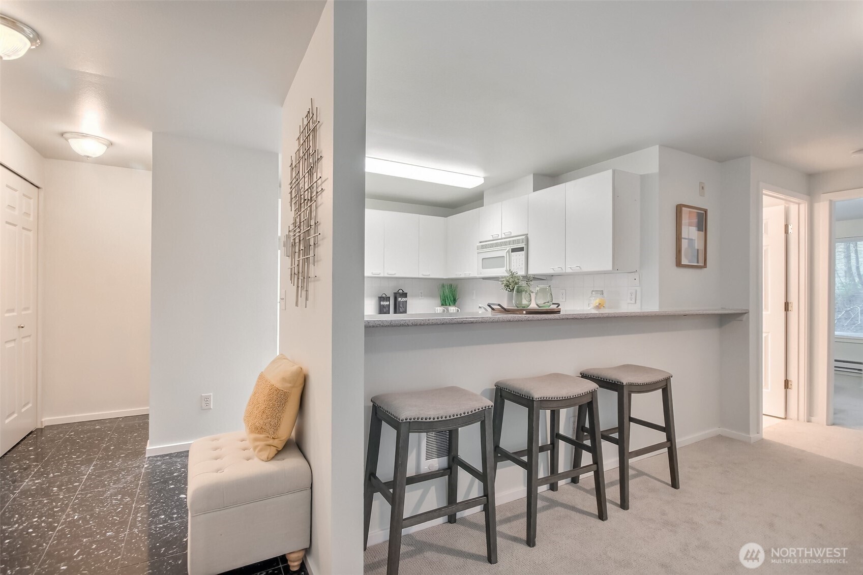 3658 Dayton Avenue N Unit: 202