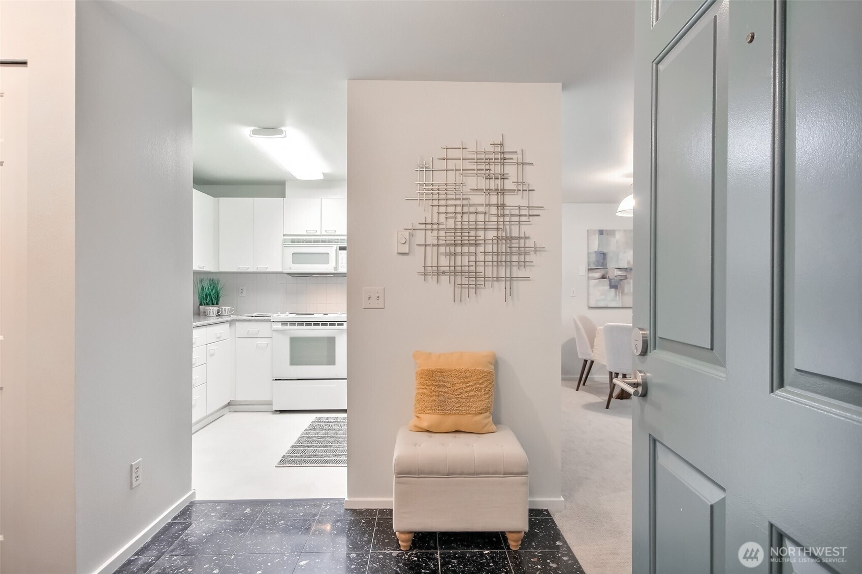 3658 Dayton Avenue N Unit: 202