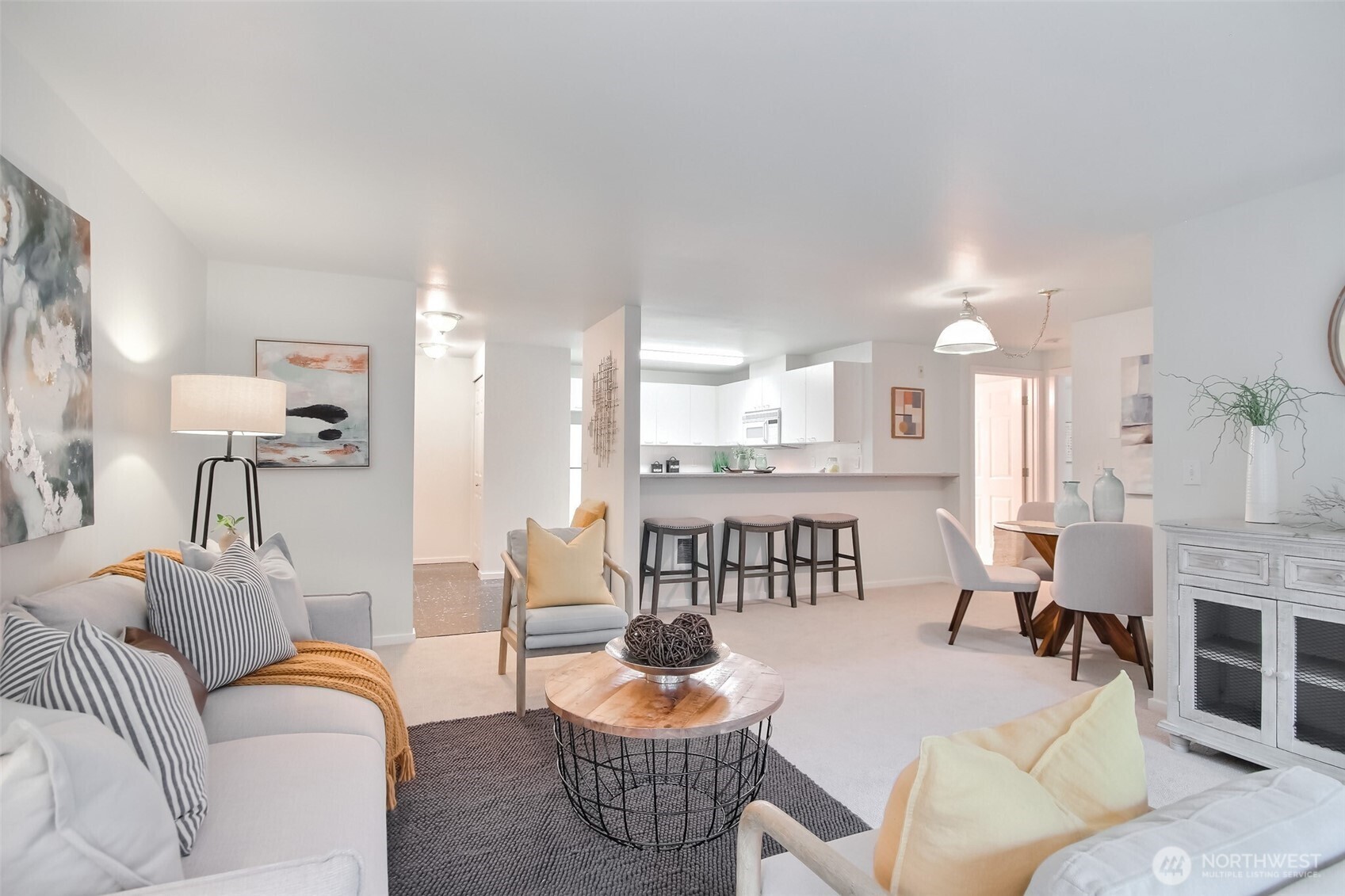 3658 Dayton Avenue N Unit: 202