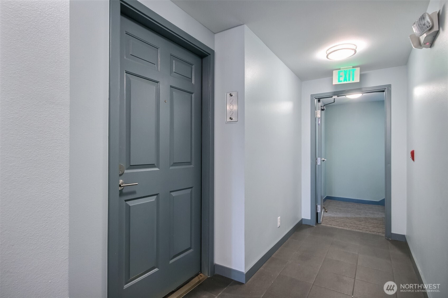 3658 Dayton Avenue N Unit: 202
