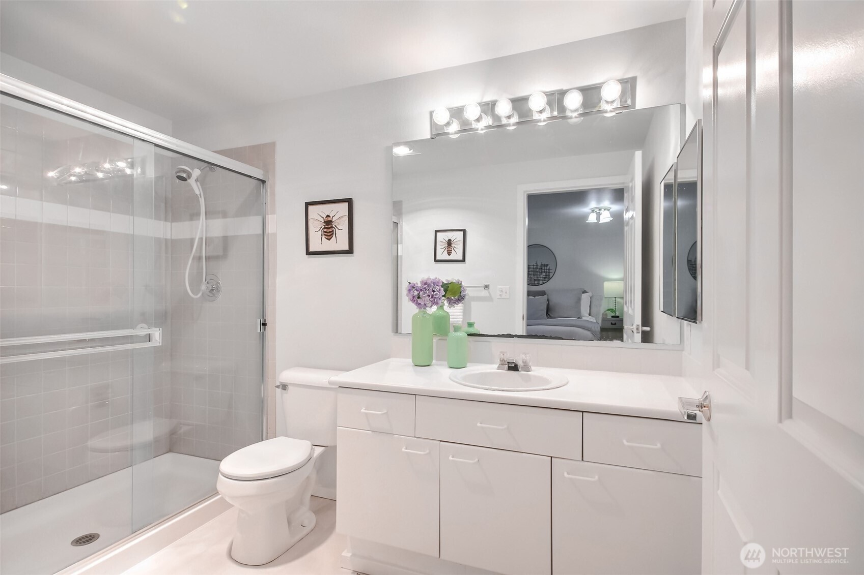 3658 Dayton Avenue N Unit: 202