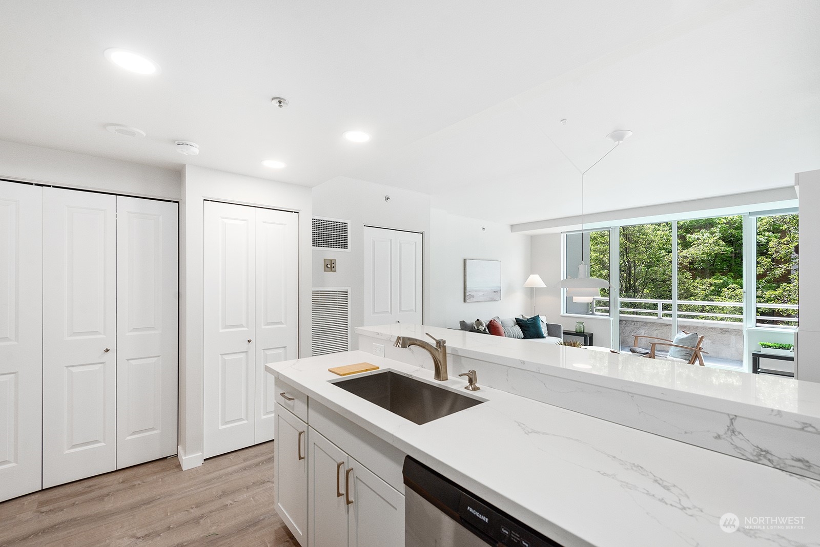 2600 2nd Avenue Unit: 309