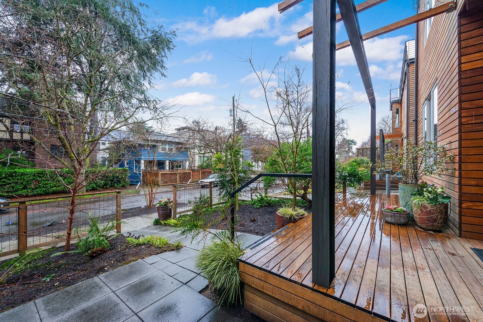 728 Boylston Avenue E Unit: A