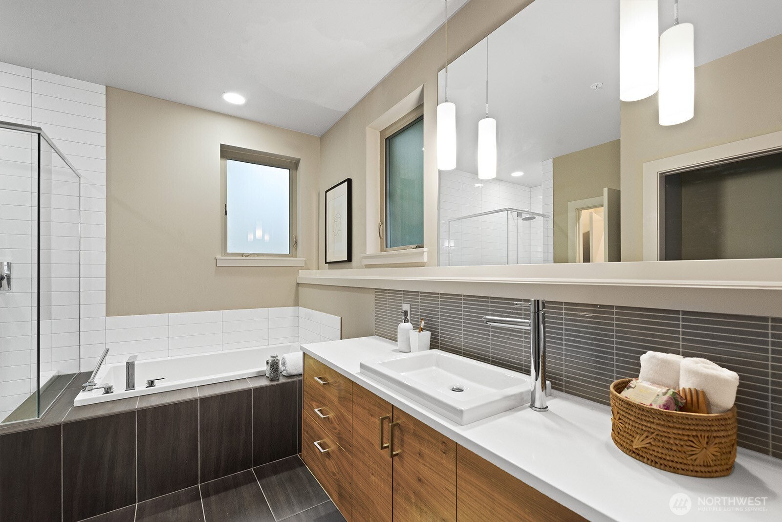 728 Boylston Avenue E Unit: A