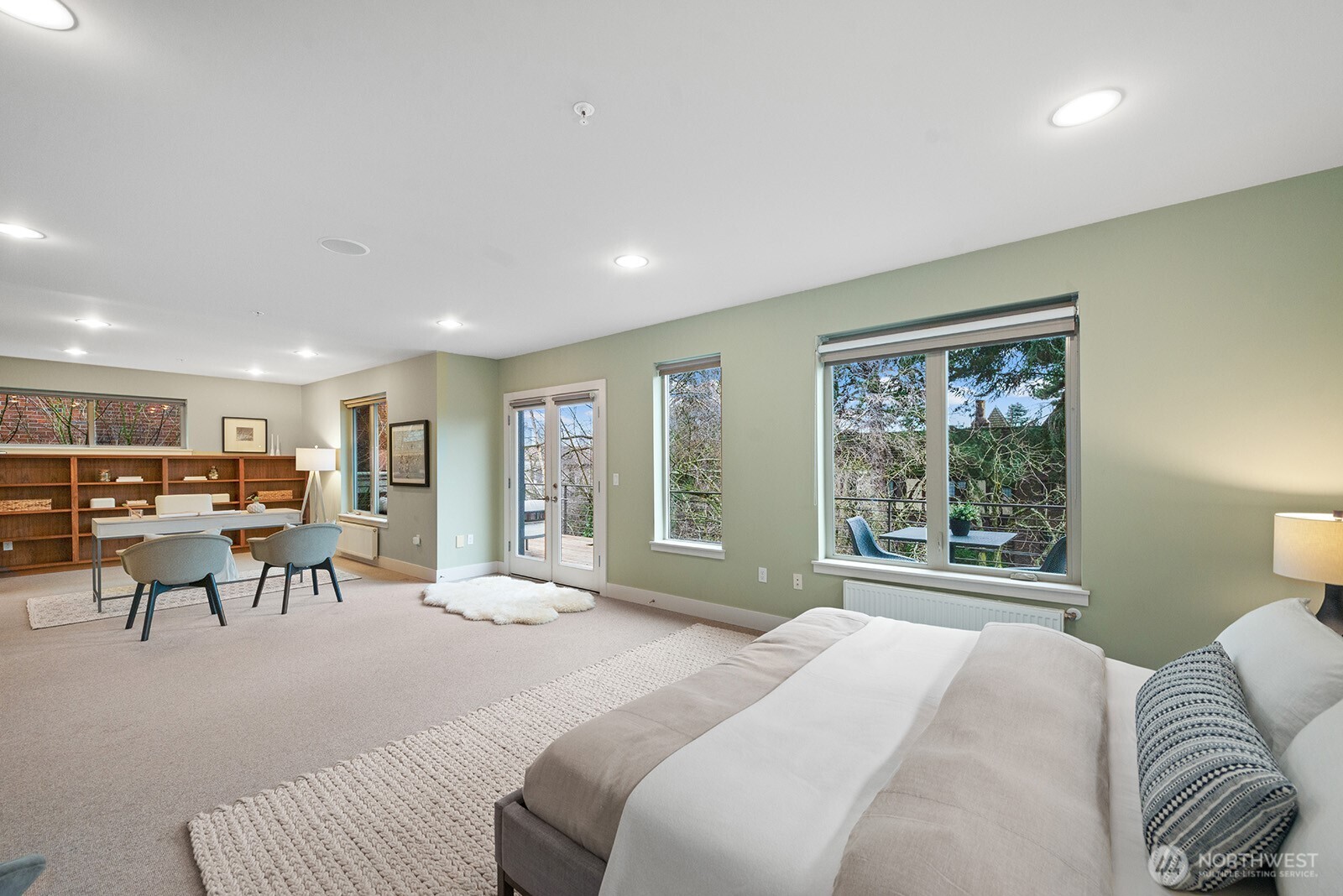 728 Boylston Avenue E Unit: A